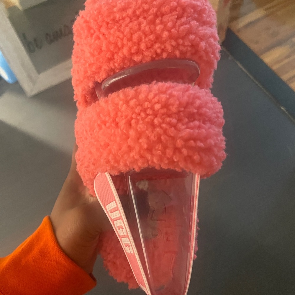 Uggs wedge , pink...